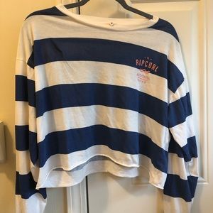 Tilly’s Ripcurl Long Sleeve Cropped Tee